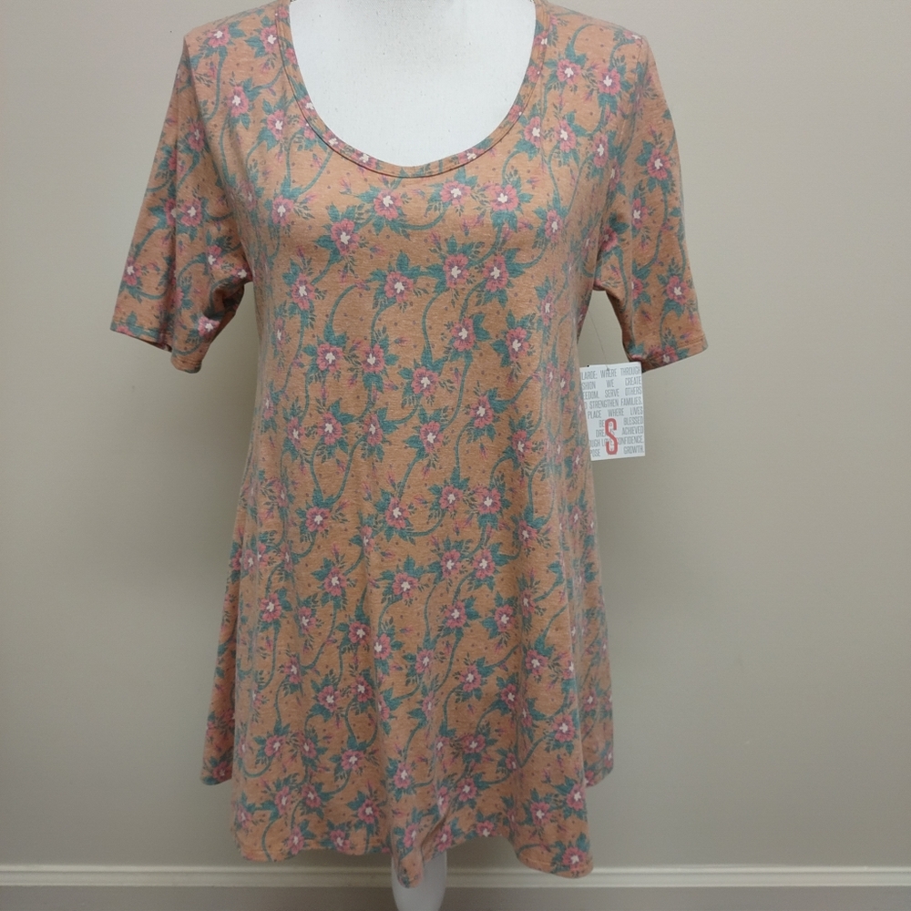Small LuLaRoe Perfect Tee